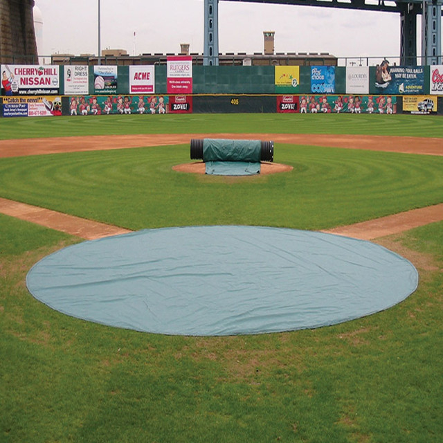 Lonas y cubiertas para campos de béisbol y softbol